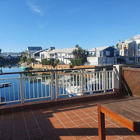 Knysna Quays Waterfront Accomodation Екстер'єр фото