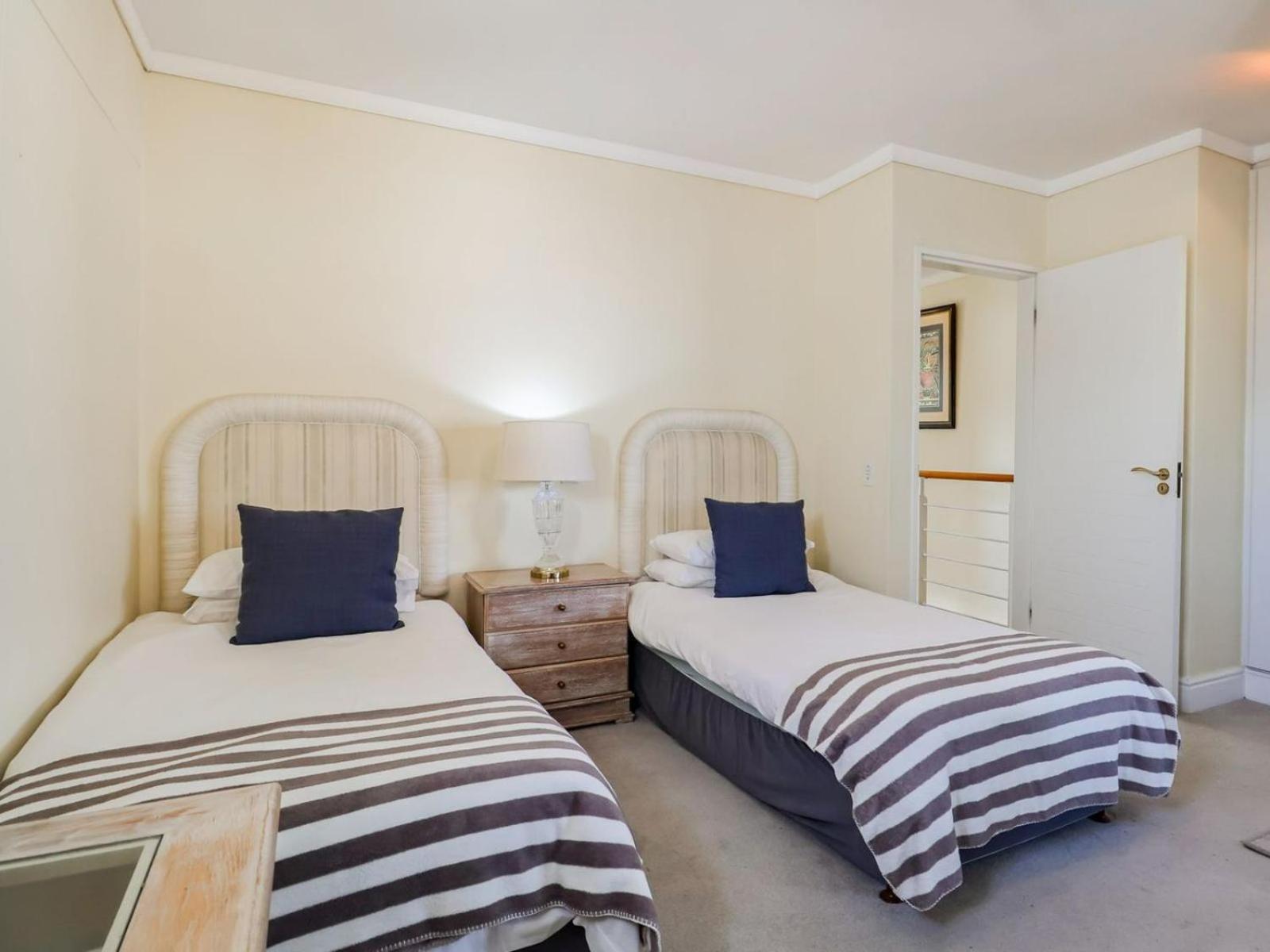 Knysna Quays Waterfront Accomodation Номер фото